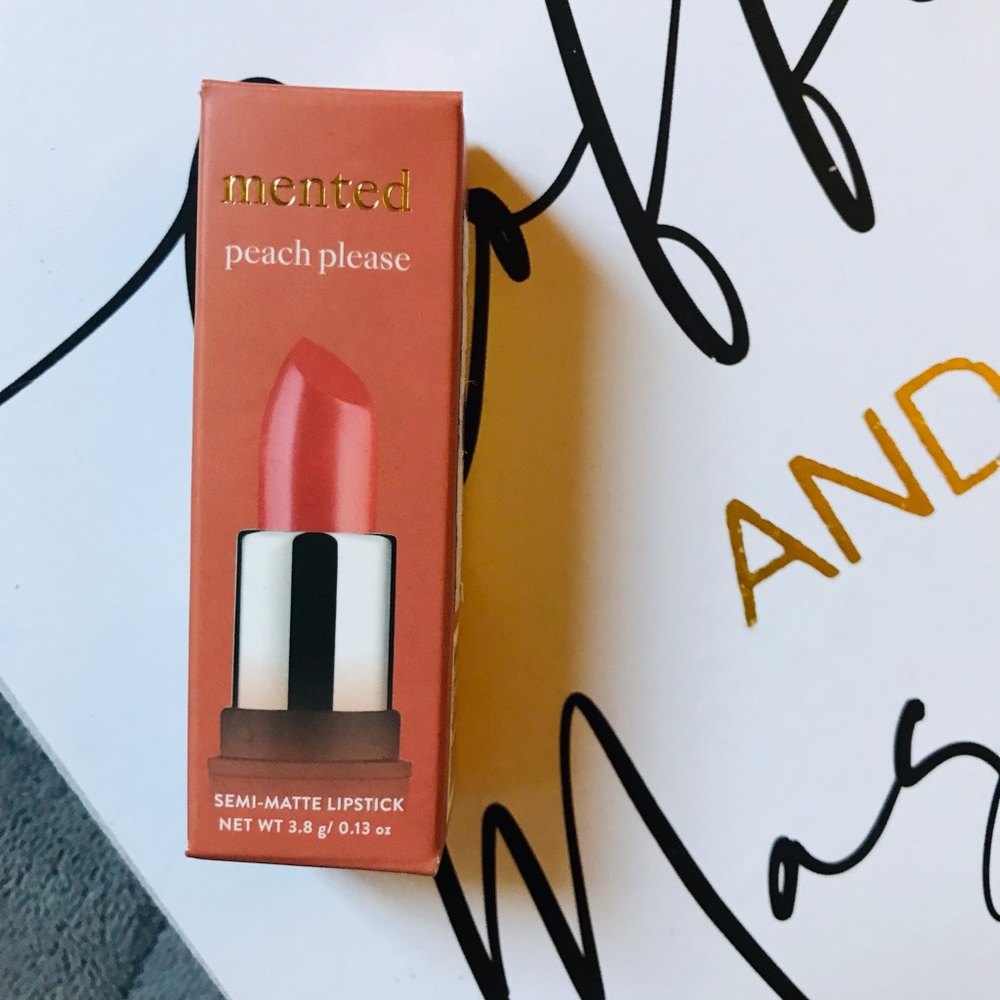 Makeup bundle - Picture 3 of 7